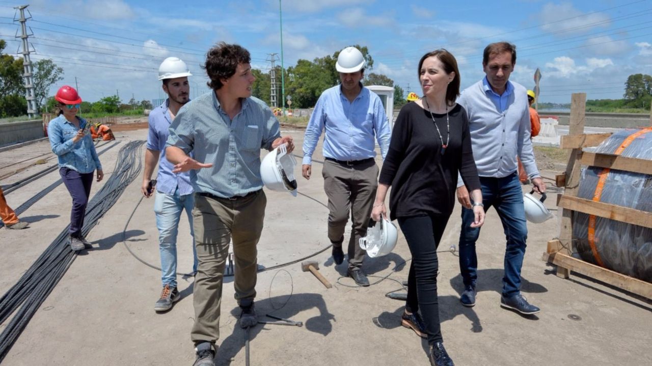 Vidal recorrió obras hídricas en el arroyo El Gato