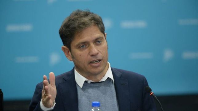 kicillof dice que no polemiza, pero se zambulle en el debate: crecer no alcanza