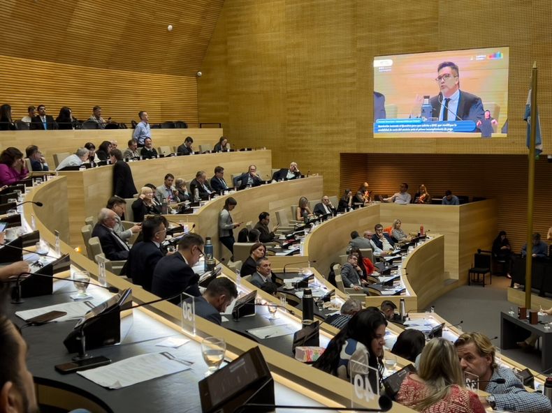La Legislatura fue un hervidero: la oposici&oacute;n pide a Hacemos Unidos por C&oacute;rdoba sesionar de d&iacute;a.&nbsp;&nbsp;