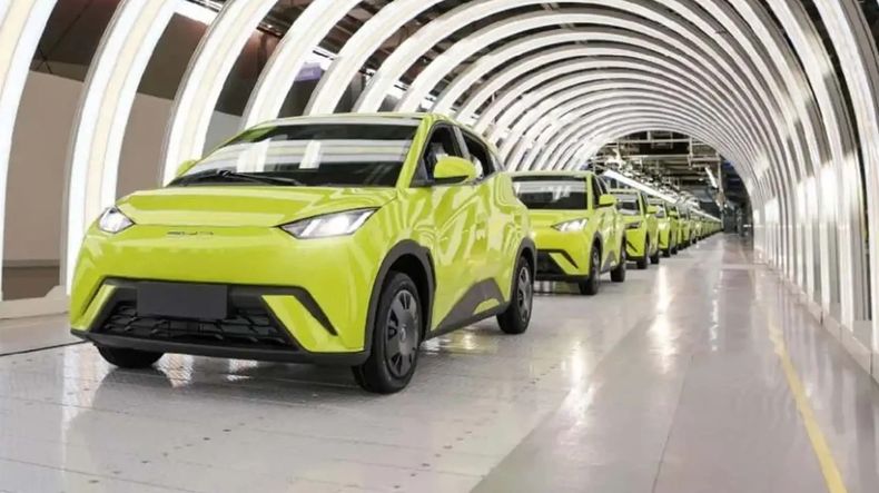 BYD, la marca china fabrica en Brasil y piensa en el mercado argentino