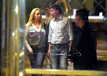 Karina Milei y Santiago Caputo: la procesión va por abajo del radar. Karina Milei y Santiago Caputo: la procesión va por abajo del radar.