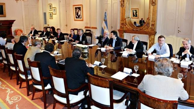 macri: primera reunion de gabinete en el interior del pais