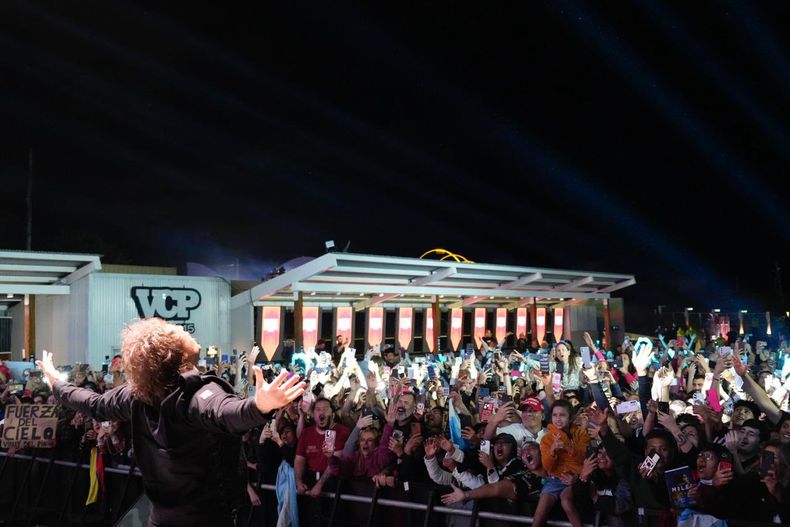 Javier Milei, de campaña en Mar del Plata (Foto: cuenta de Twitter de La Libertad Avanza). Javier Milei, de campaña en Mar del Plata (Foto: cuenta de Twitter de La Libertad Avanza).