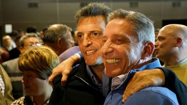 arcioni logro la reeleccion y le dio una alegria a su amigo sergio massa