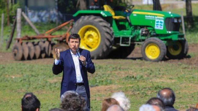 fernandez reune a ceos y sindicatos para definir el plan antihambre