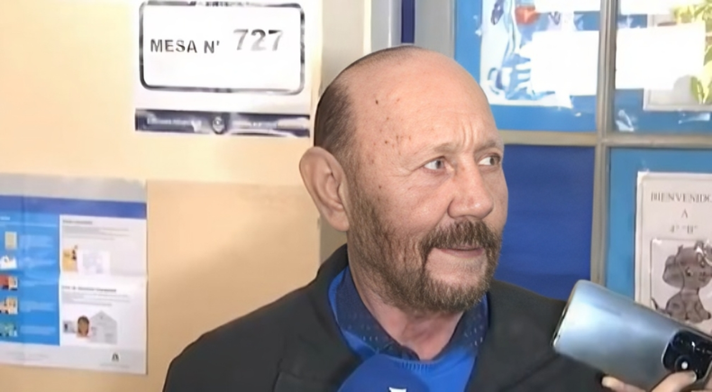 Una más y...: Formosa: derogó la reelección indefinida, pero Gildo Insfrán podrá competir en 2027