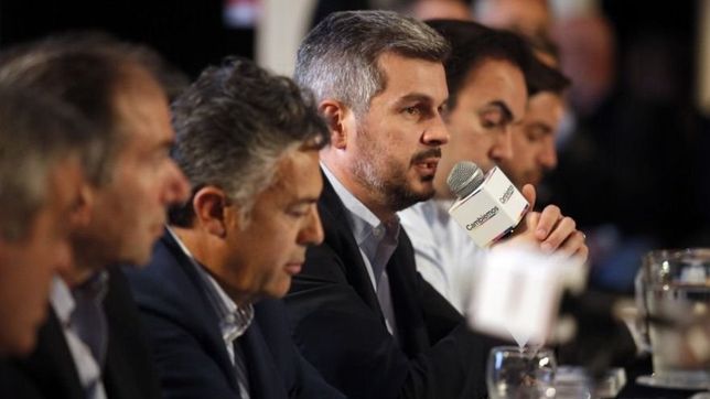 radicales y macristas firman la paz en un almuerzo en la casa rosada