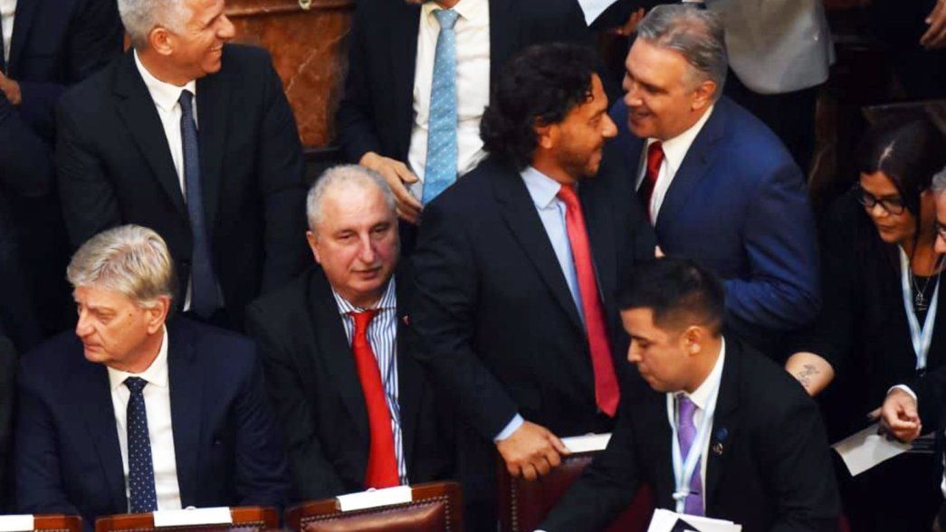 Los gobernadores piensan las PASO como prenda de cambio con Javier Milei