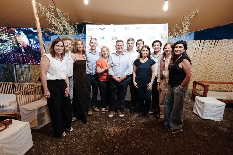Gabriel Bornoroni y dirigentes filolibertarios de Córdoba