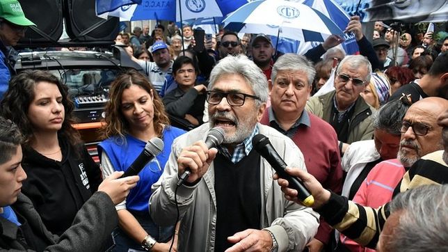 la cgt intima a pihen y se recalienta la interna sindical en cordoba