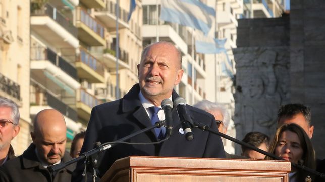 El gobernador Omar Perotti volvió a pedir por ayuda para combatir la violencia narco en Rosario El gobernador Omar Perotti volvió a pedir por ayuda para combatir la violencia narco en Rosario