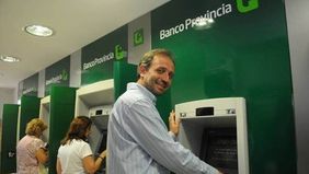Marangoni cruzó a Insaurralde por sus dichos contra el Banco Provincia