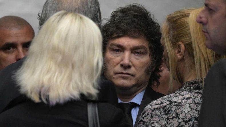 La depresión de Javier Milei: economía en caída.
