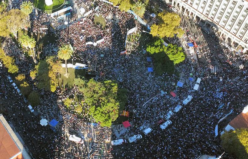 Las universidades oficializaron la marcha por salarios y contra el veto a la ley de financiamiento