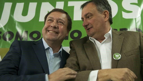 Tiempos felices. El gobernador Alberto Weretilneck y el exintendente de Bariloche Gustavo Gennuso.