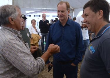 Gustavo Bordet 2027: fin del ostracismo, apuesta a Concordia, candidatura en suspenso y una voz en el teléfono.