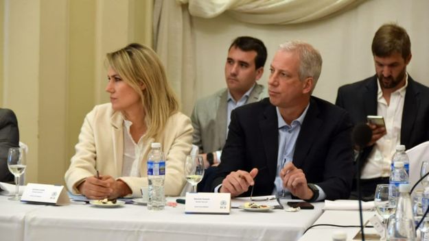 Scarpin no espera más a Losada y se lanza a la gobernación de Santa Fe