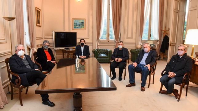 trotta y las universidades contra larreta: ahora, por las vacunas