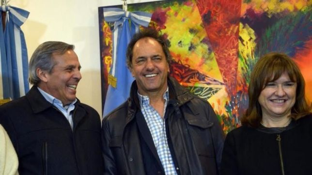 gobernadores petroleros le pediran ayuda a scioli para tener mas rentabilidad