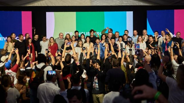 cfk desordena, la ucr misogina y los dos hits coreados por la tribuna