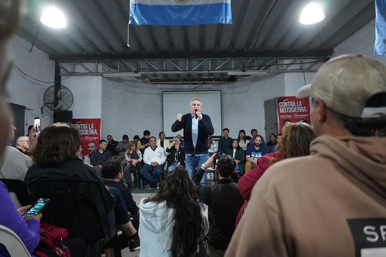Agustín Rossi, el número dos en la lista de Fuerza Patria de Santa Fe.