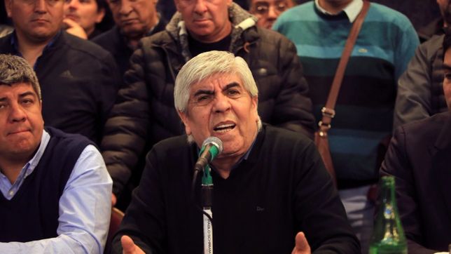 moyano: macri, mas que incomodo, tiene ganas de rajarse