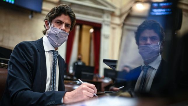 la insoportable necesidad de poner a lousteau