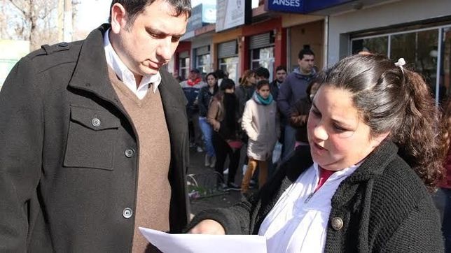 la campora aumenta la presion contra di sabatino y gana la calle en el distrito