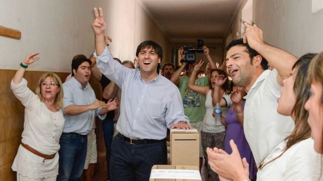 diego bossio: ?no vamos a ganar mas cantando somos de peron y de evita