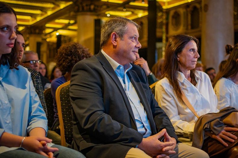 Para el empresario rosarino Guillermo Whpei, Javier Milei está cambiando un modelo que era insostenible.