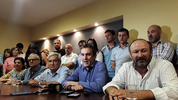 Buena parte de la principal dirigencia de la UCR de La Pampa: la diputada nacional Marcela Coli, Ricardo Consiglio, el exintendente Francisco Torroba y el senador Daniel Kroneberger.