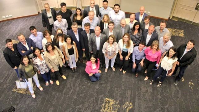 ensayo de unidad en el lanzamiento de la mesa de jxc en cordoba