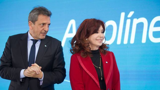 efecto milei: up trata una ley para proteger aerolineas y promueve otra para el conicet