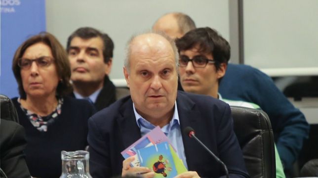 lombardi culpo al kirchnerismo por los 357 despidos en telam