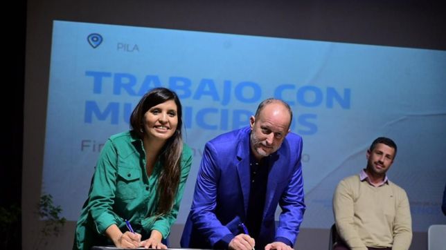 insaurralde y vilar firmaron convenios ambientales en la quinta seccion