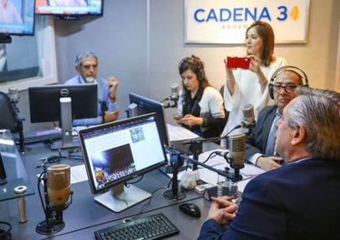 Durísimo cruce de Alberto Fernández con el amigo de Mauricio Macri en Cadena 3