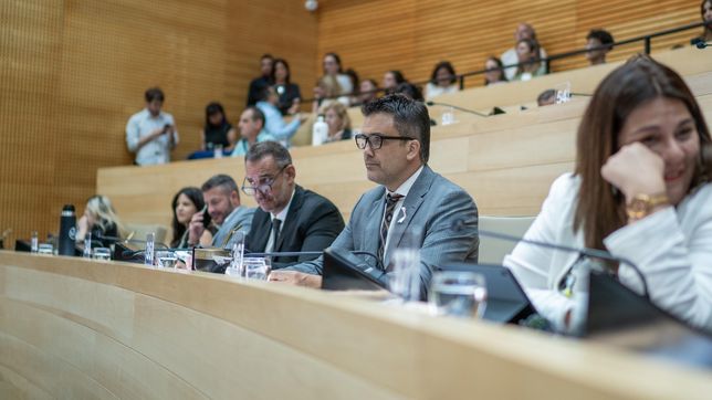 Miguel Siciliano, Facundo Torres Lima y Nadia Fernández, tres de las espadas legislativas de Martín Llaryora en la Legislatura de Córdoba.