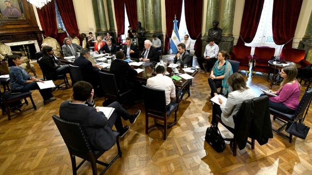 el comite de enlace del congreso para transitar la pandemia
