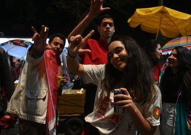 En la calle, la militancia petista se arropó para aguantar el bolsonarazo