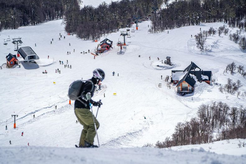 El centro de esquí Chapelco, en el sur de Neuquén, fue concesionado al grupo Vía Bariloche.