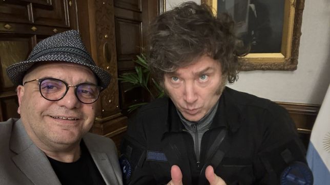 El gurú financiero oriundo de Rosario, Salvador Di Stefano, junto al presidente Javier Milei