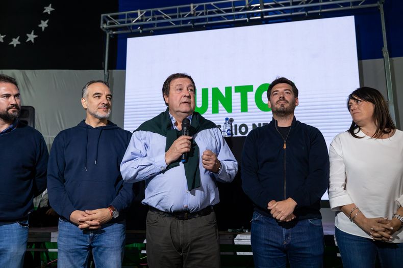 Weretilneck y La Cámpora cerraron un acuerdo sustancial para su triunfo en Río Negro en abril de 2023.