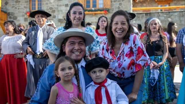 del mar a la cordillera, carreras prepara un verano de anuncios y recorridas