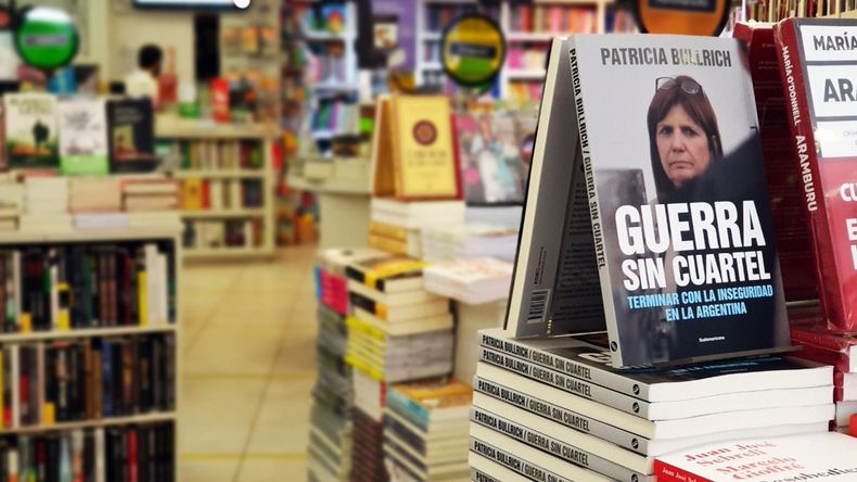 Patricia Bullrich, la última en salir al mercado editorial