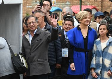 Petro o Hernández: comenzó el recuento de votos en Colombia