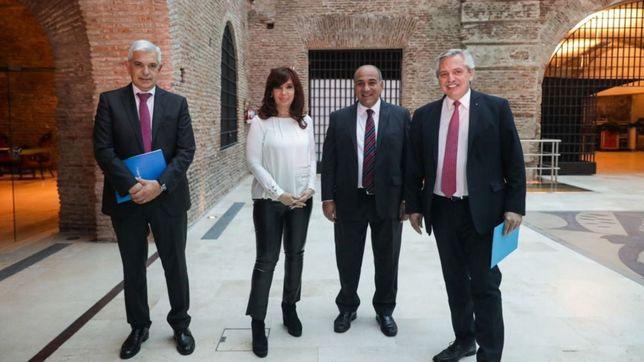 la socia del silencio