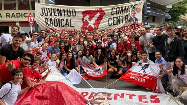 trasvasamiento generacional de crisis: tambien arde la jr