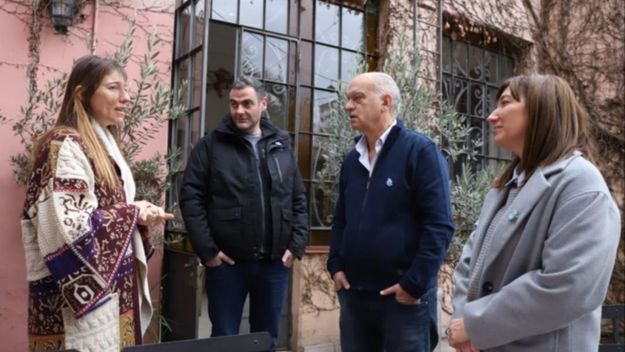 Grindetti decretó nuevas medidas para limitar el gasto público