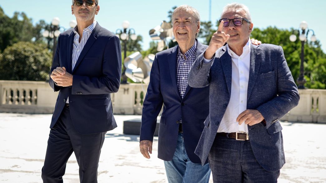 Randazzo y Schiaretti junto a Julio Zamora, de Somos Buenos Aires 