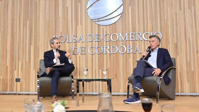 Mauricio Macri disertó en la Bolsa de Comercio de Córdoba.